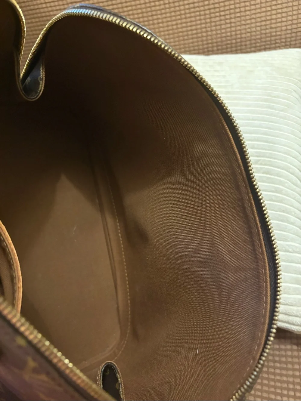 Vintage (2000) Louis Vuitton Monogram Alma  Satchel PM
